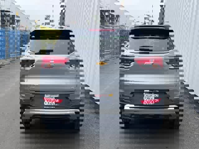 Used 2023 Chevrolet TrailBlazer LT image 5