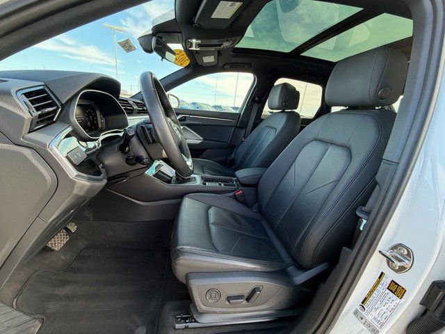 Used 2025 Audi Q3 2.0T Premium image 17