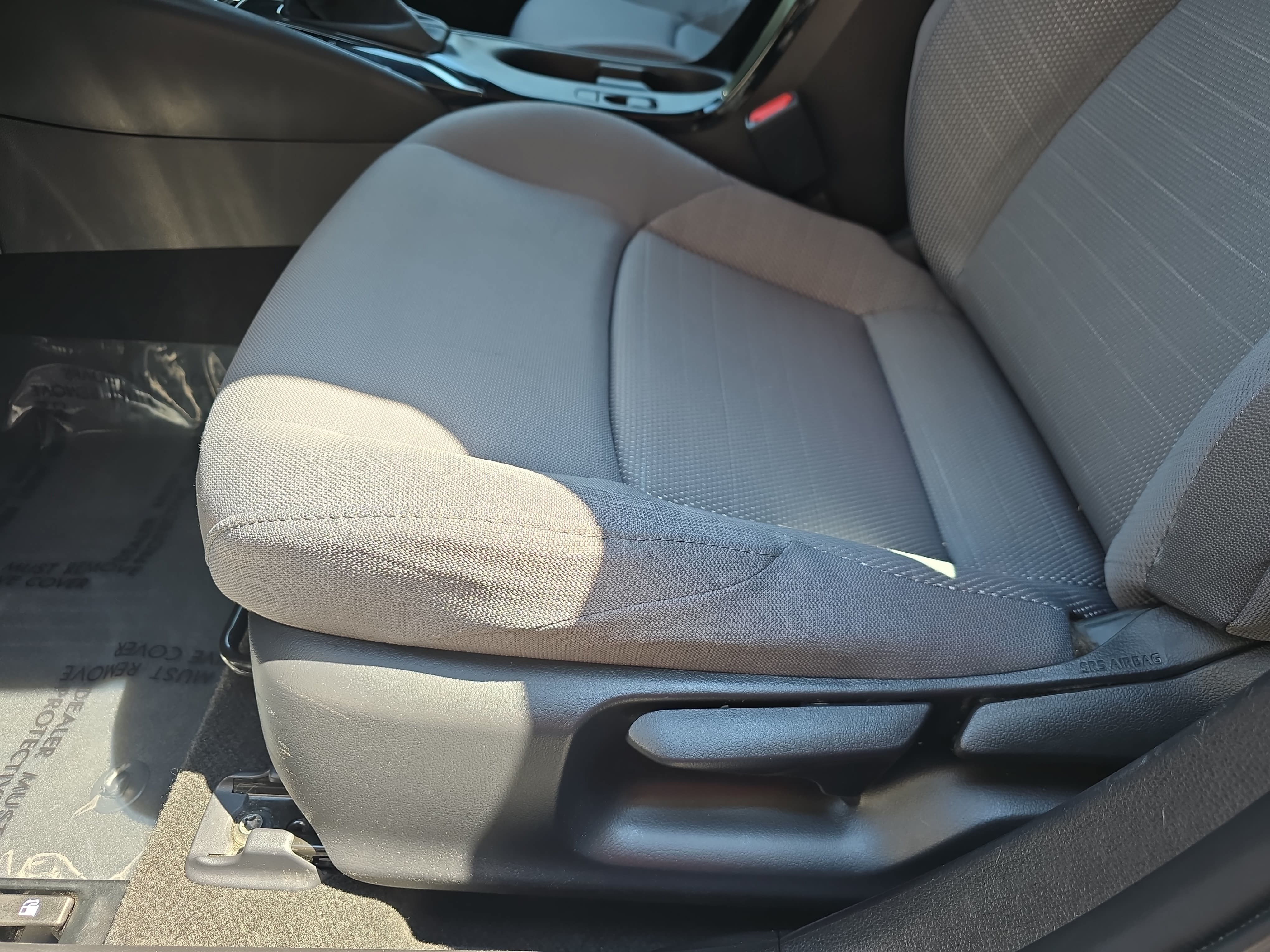 Used 2025 Toyota Corolla SE FWD image 27