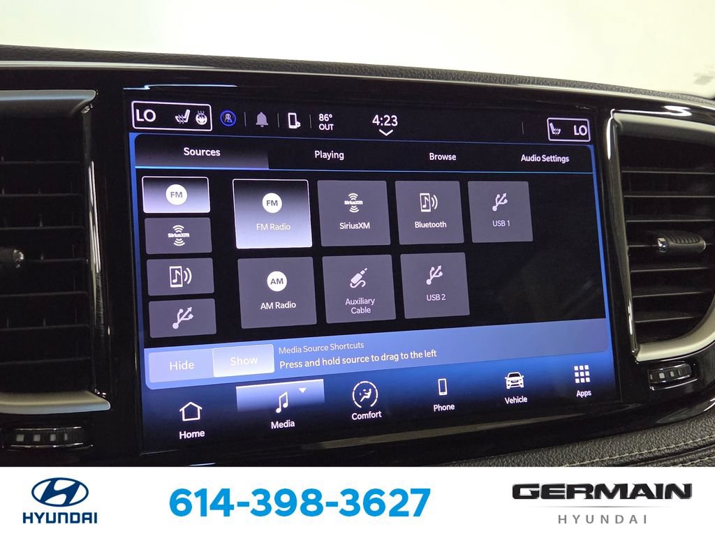 Used 2023 Chrysler Pacifica Touring-L FWD image 24