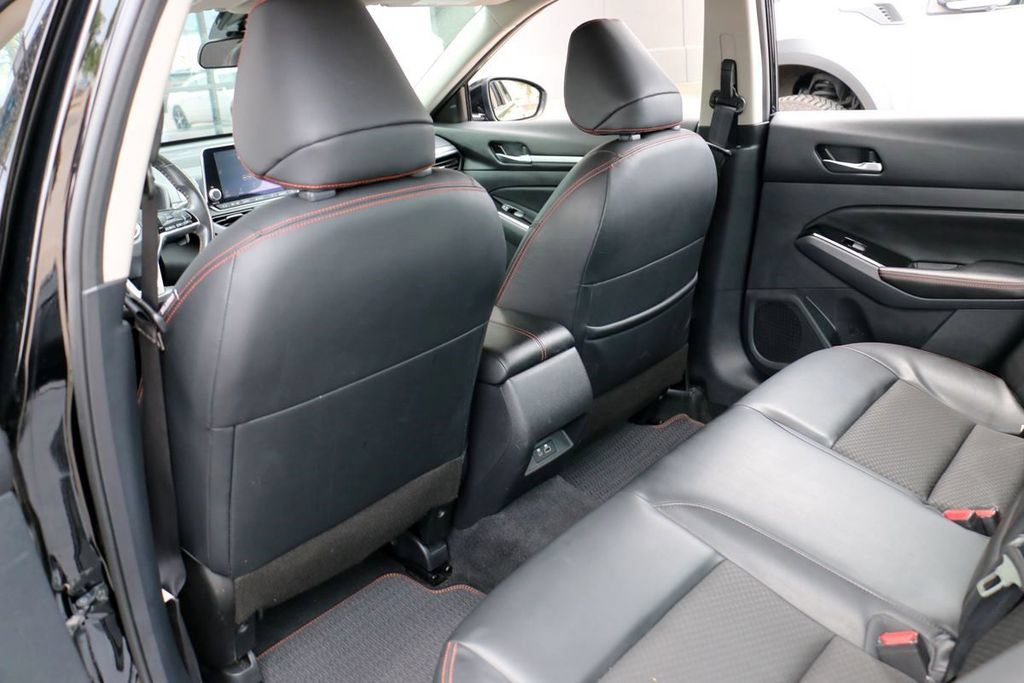 Used 2024 Nissan Altima 2.5 SR FWD image 21