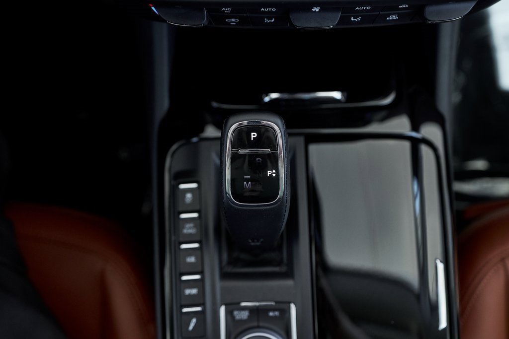 Used 2022 Maserati Levante GT image 44