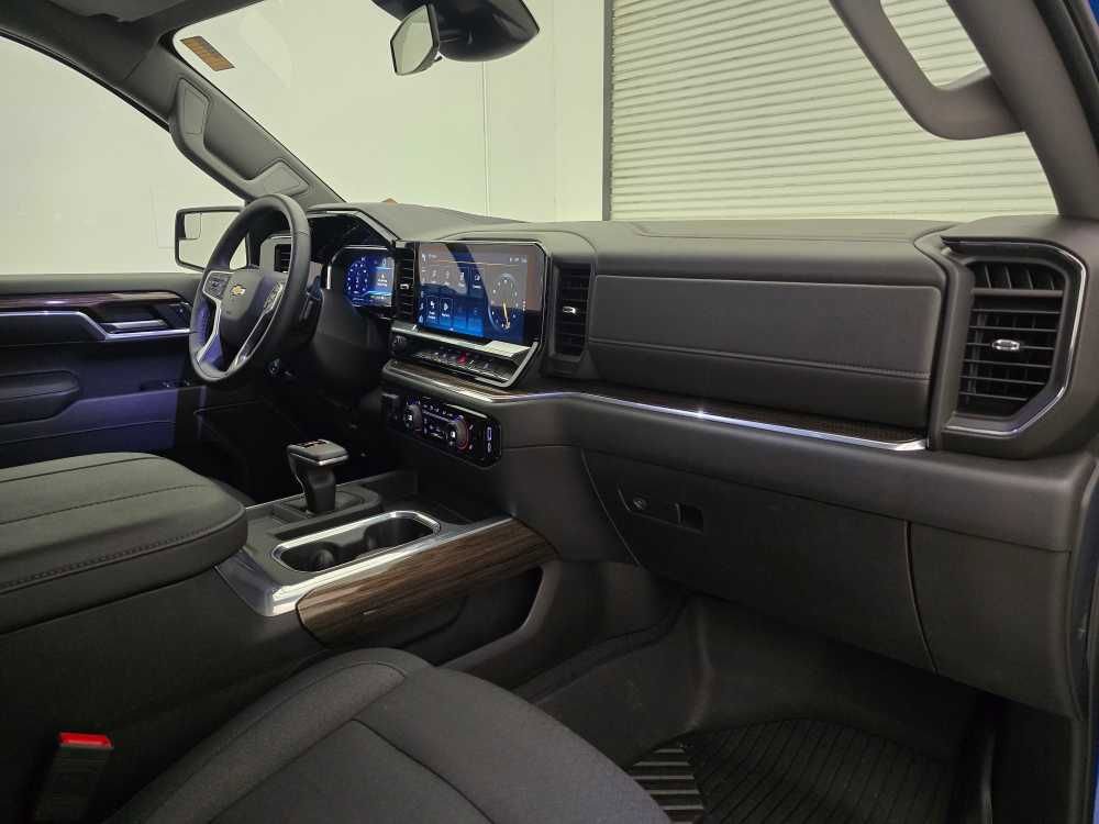 New 2025 Chevrolet Silverado 1500 LT w/ Z71 Off-Road Package image 45