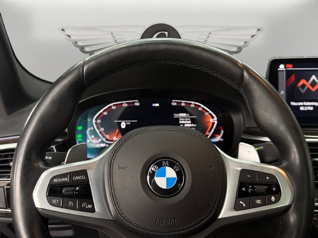 Used 2023 BMW 540i w/ Executive Package RWD image 19