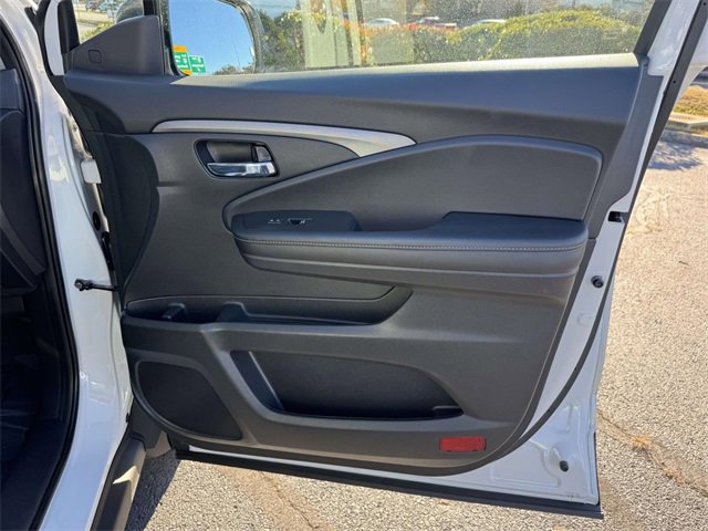 Certified 2024 Honda Ridgeline RTL image 6