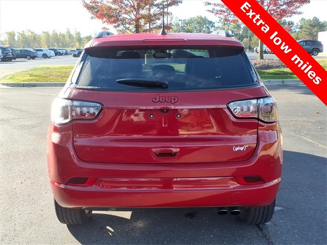 Certified 2022 Jeep Compass Limited image 5