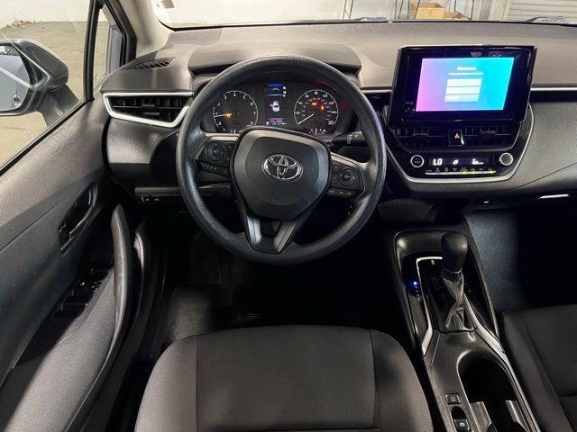 Used 2023 Toyota Corolla LE FWD image 18