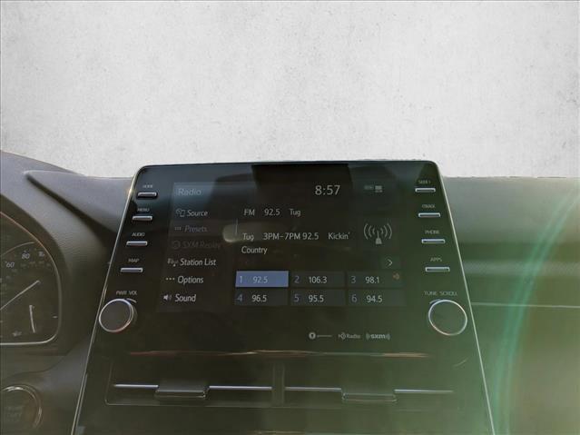 Used 2021 Toyota Avalon XSE image 12