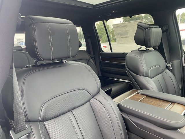New 2024 Jeep Grand Wagoneer Series I w/ HD Trailer Tow Package image 29