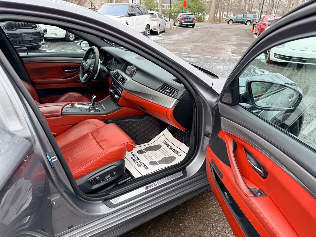 Used 2014 BMW M5 Base image 27