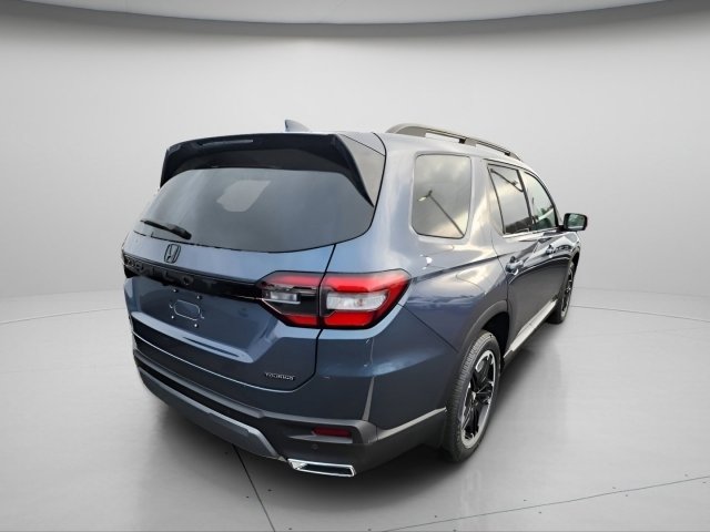 New 2026 Honda Pilot Touring image 14