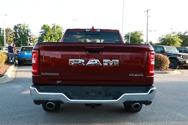 Used 2025 RAM 1500 Laramie AWD/4WD image 7