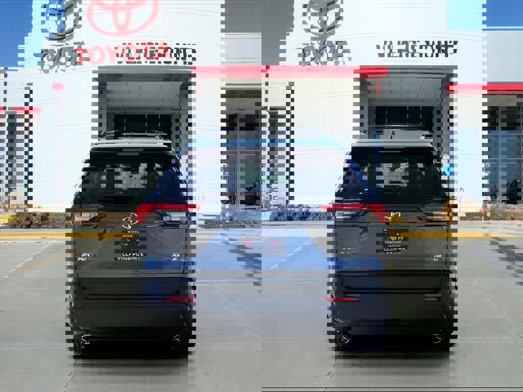 New 2025 Toyota RAV4 XLE Premium image 4