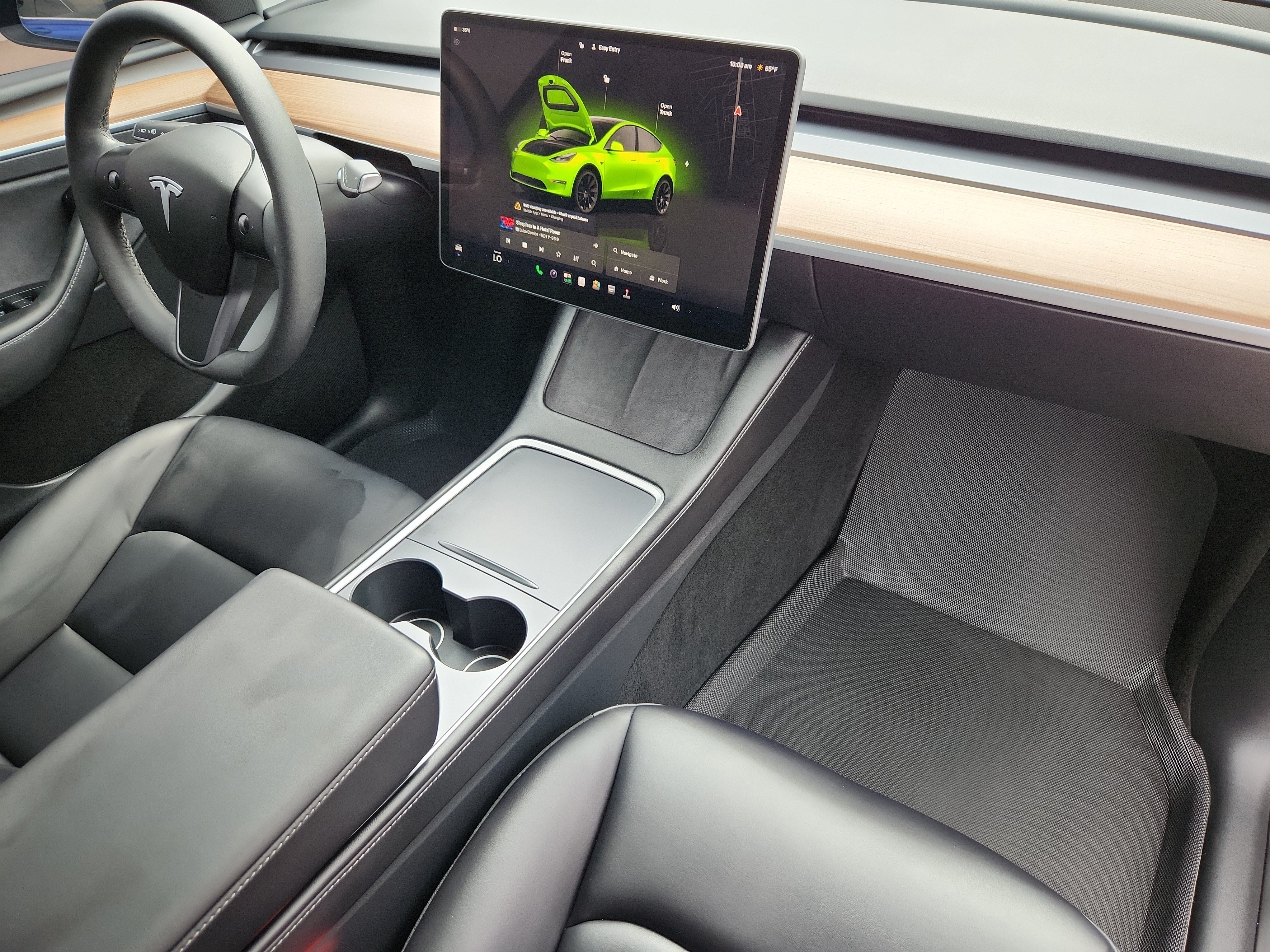 Used 2023 Tesla Model Y AWD image 17