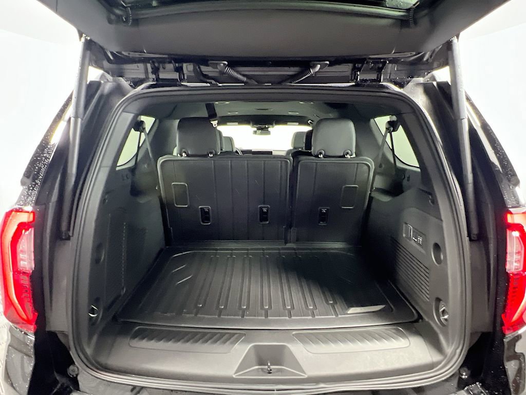 New 2026 GMC Yukon XL Elevation w/ LPO, Floor Liner Package image 25