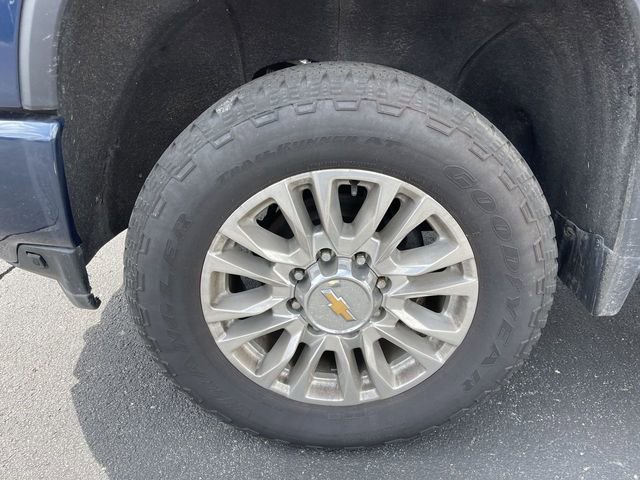 Used 2023 Chevrolet Silverado 2500 High Country w/ LPO, Hitch Package image 10