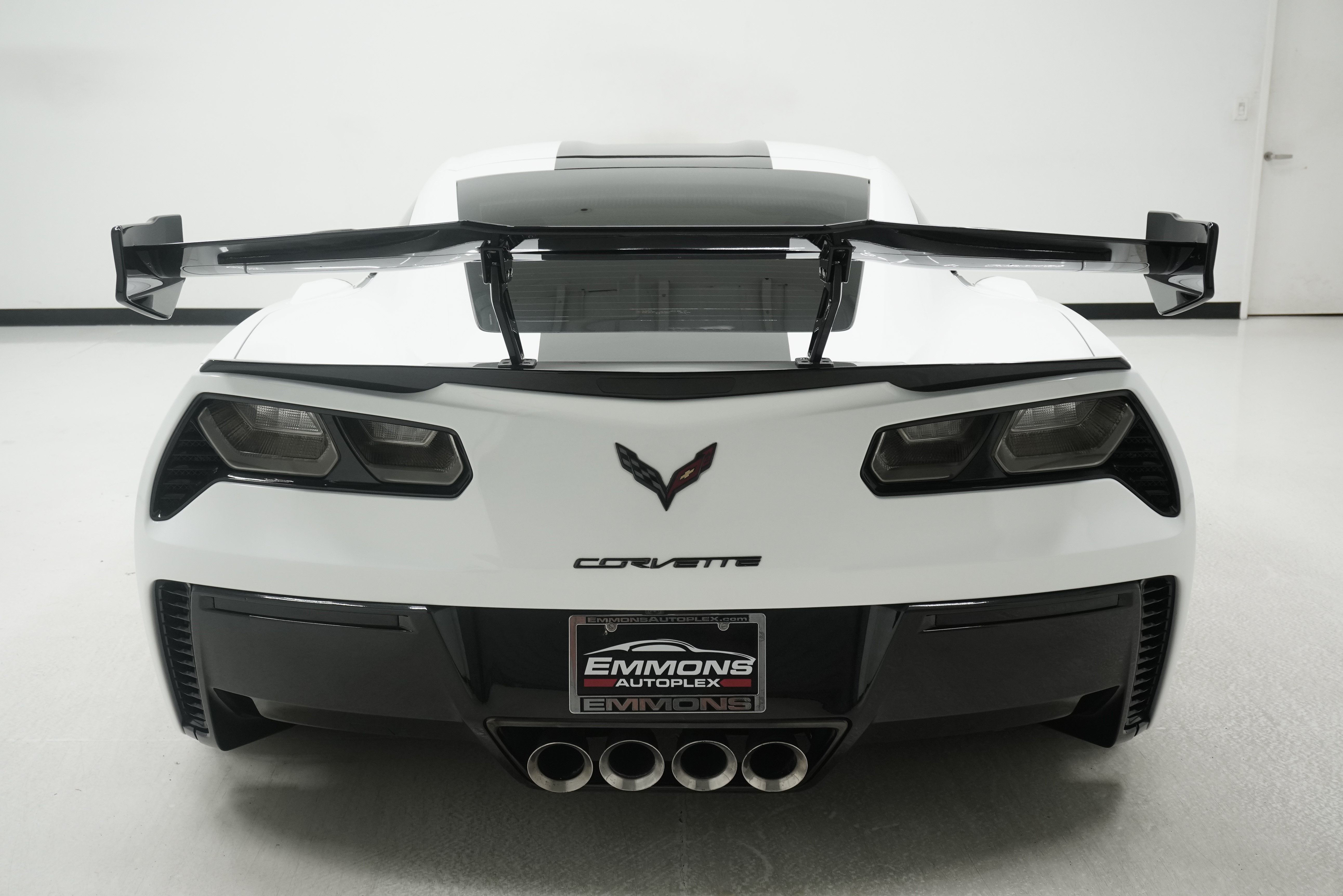 Used 2018 Chevrolet Corvette Grand Sport w/ Z07 Performance Package RWD image 5