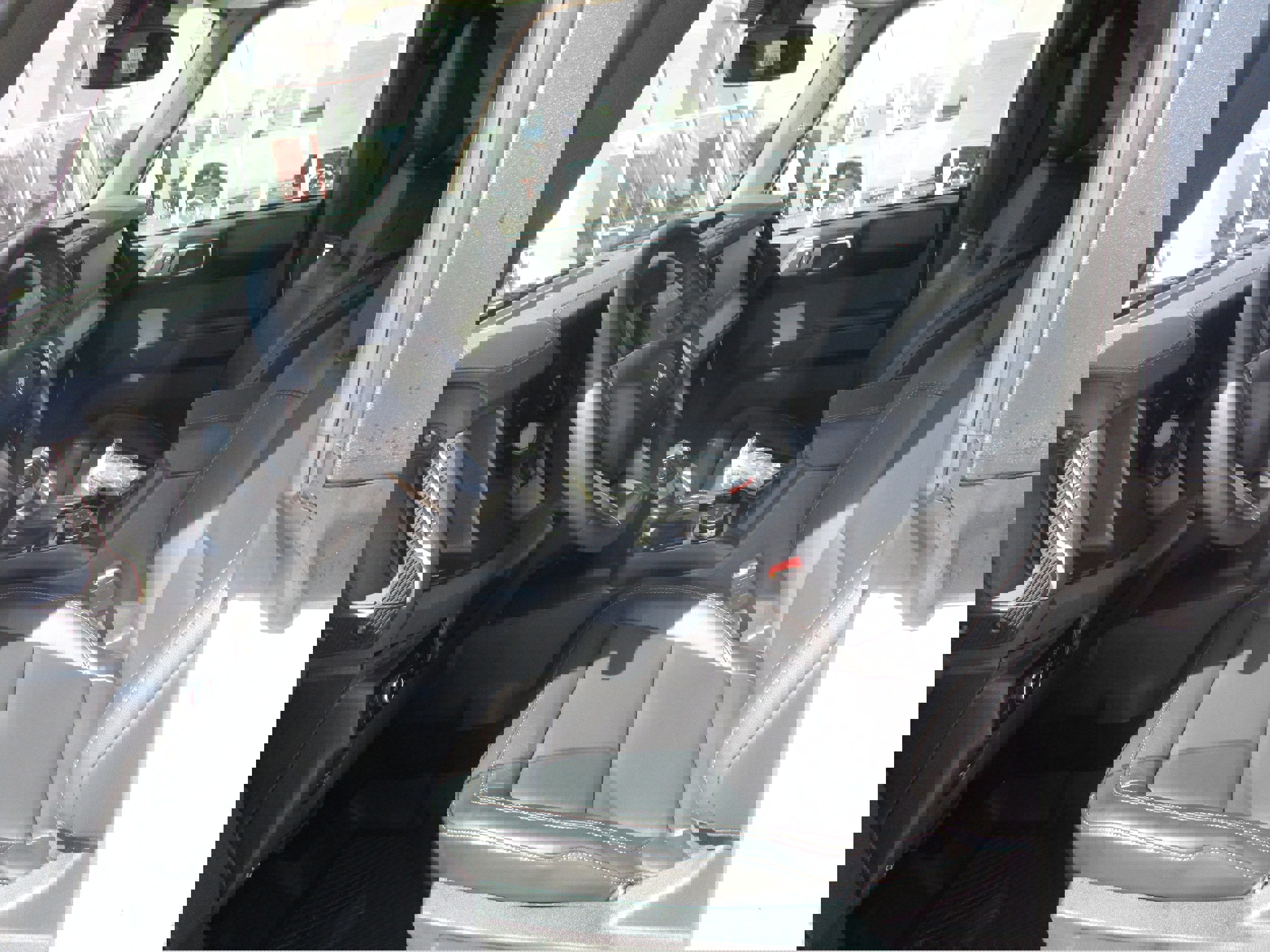 New 2025 Ford Bronco Badlands image 7