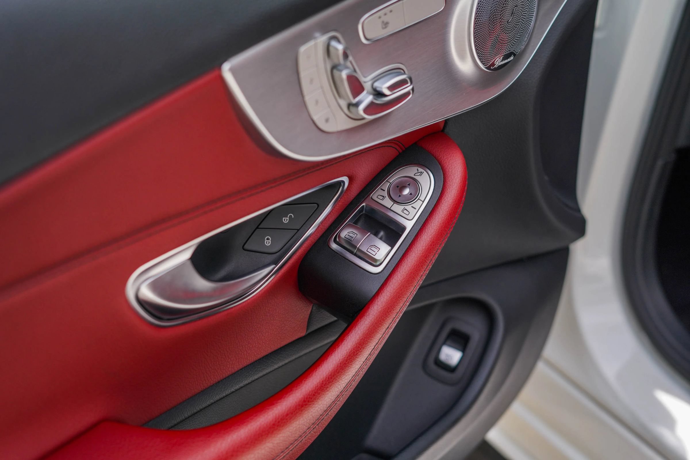 Used 2019 Mercedes-Benz C 300 Coupe image 10