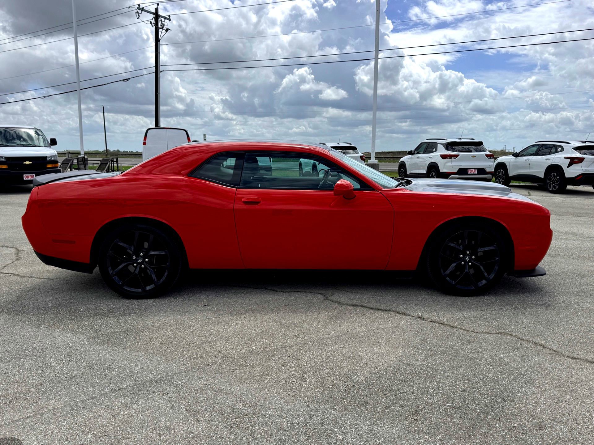 Used 2020 Dodge Challenger R/T w/ Blacktop Package image 8