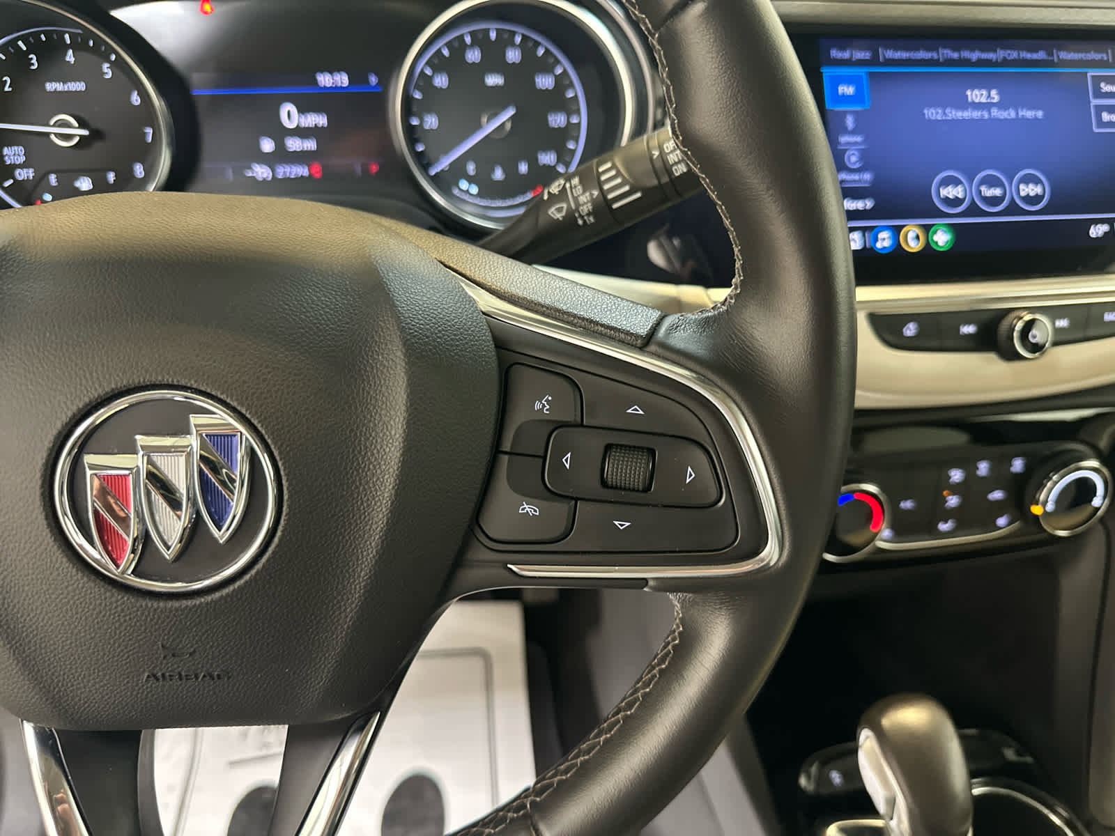 Certified 2023 Buick Encore GX Preferred w/ Cold Weather Comfort Package FWD image 21