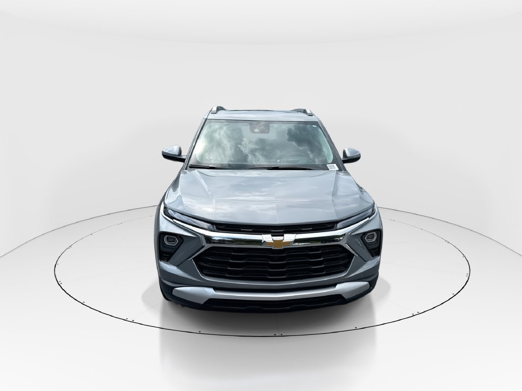 New 2026 Chevrolet TrailBlazer LT w/ LT Cold Weather Package FWD image 3
