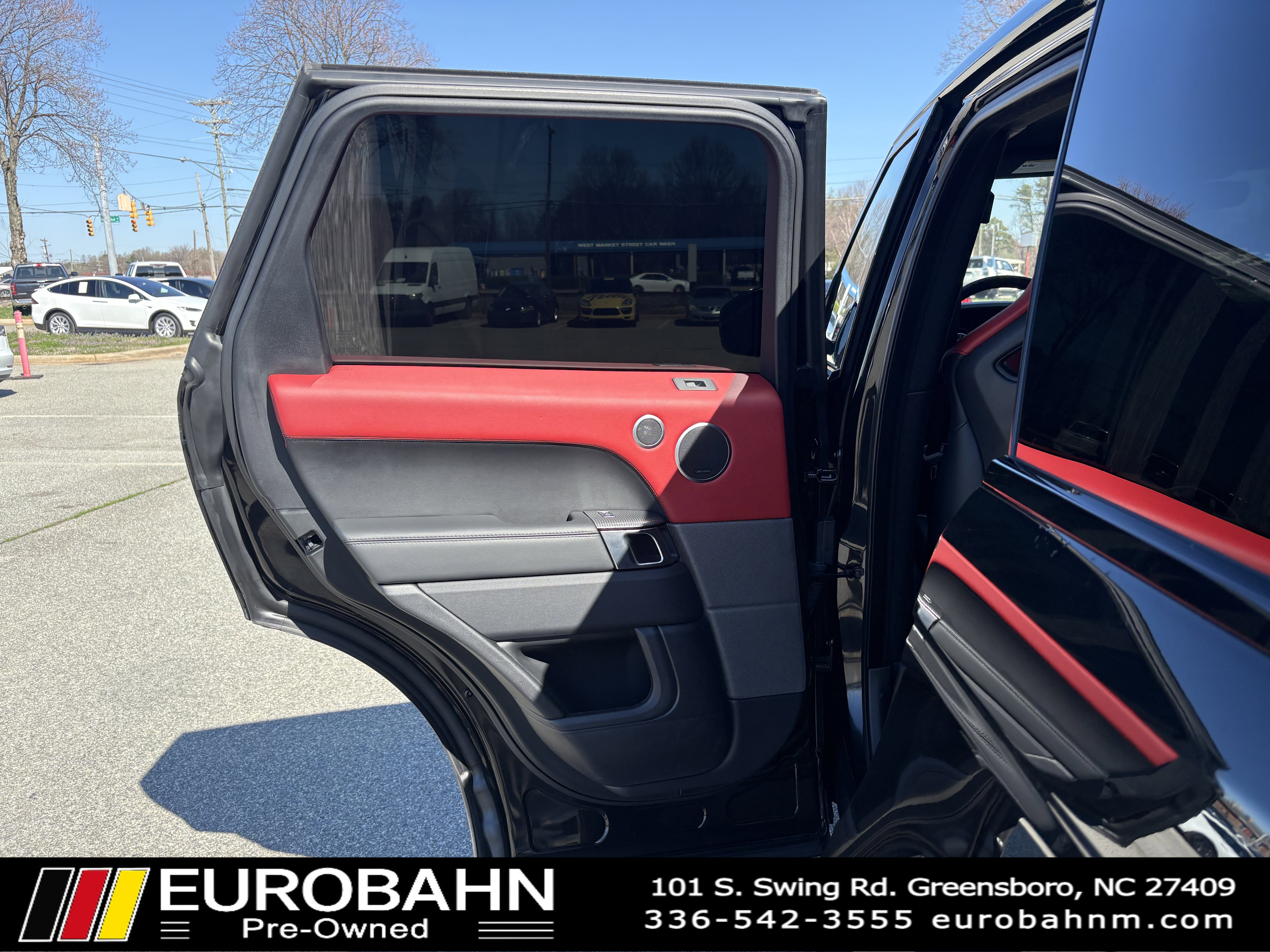 Used 2017 Land Rover Range Rover Sport SVR image 12