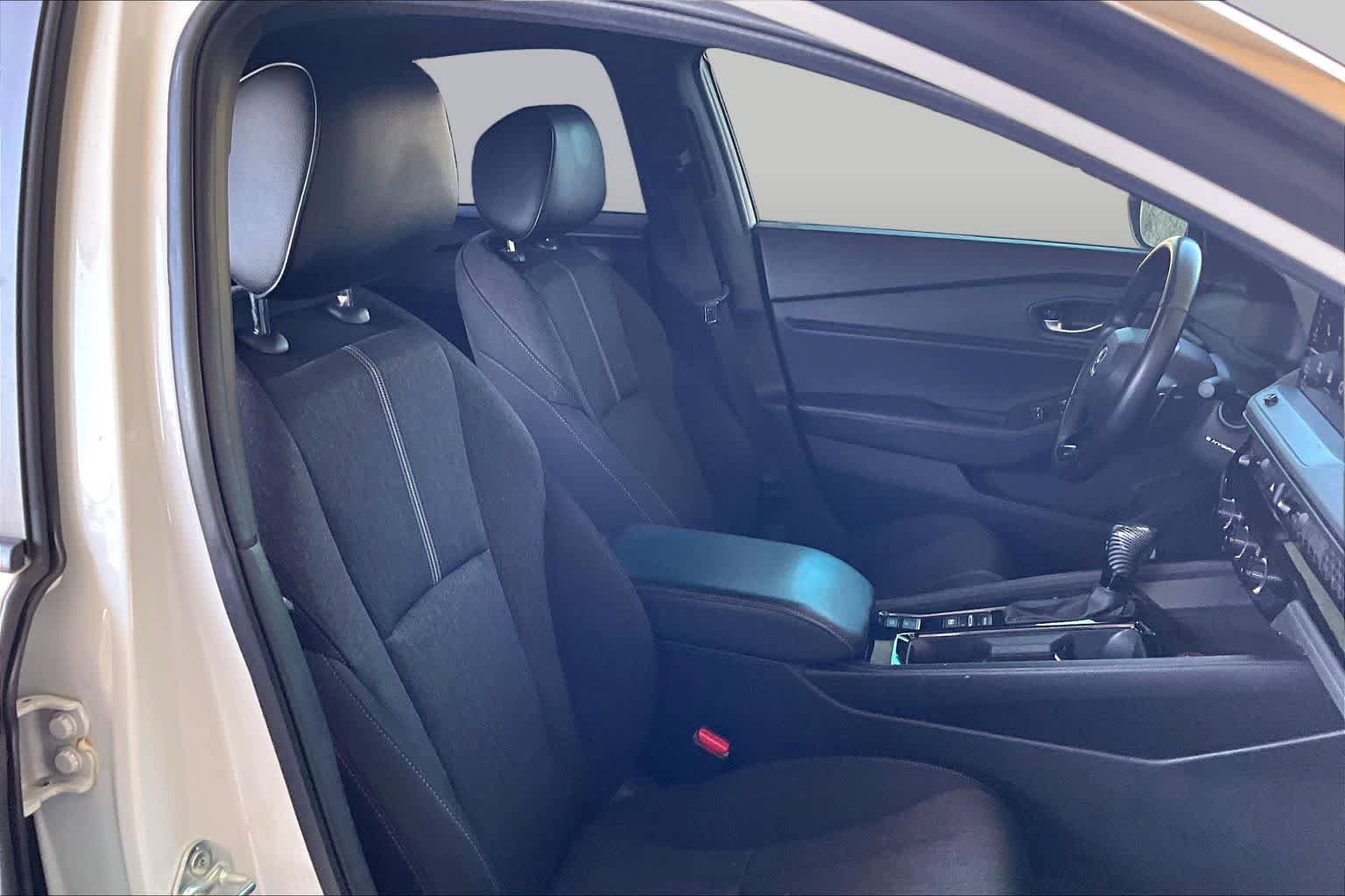 Used 2023 Honda Accord Sport image 9