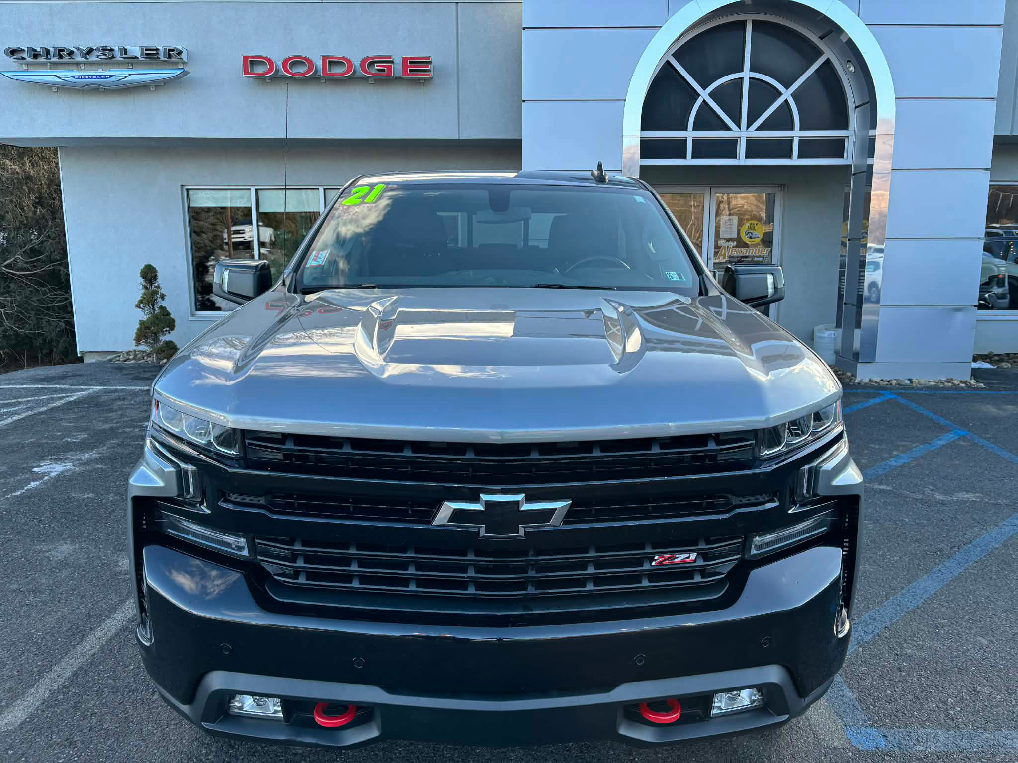 Used 2021 Chevrolet Silverado 1500 LT Trail Boss w/ Convenience Package II image 9