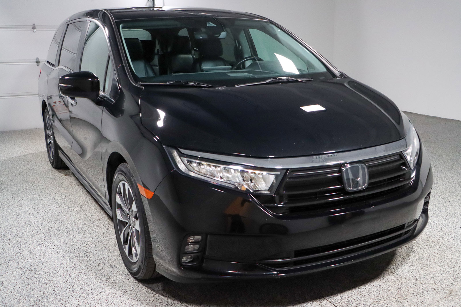 Used 2024 Honda Odyssey EX-L image 5