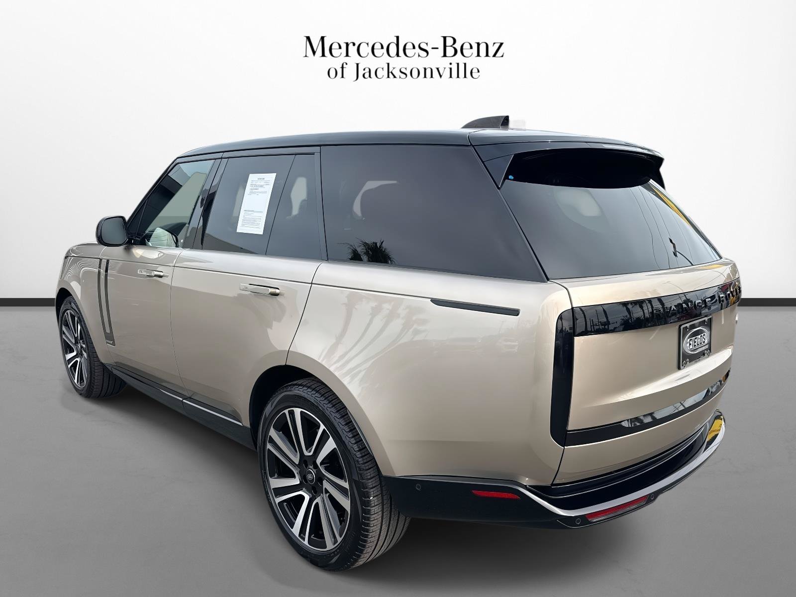 Used 2023 Land Rover Range Rover Autobiography AWD/4WD image 5