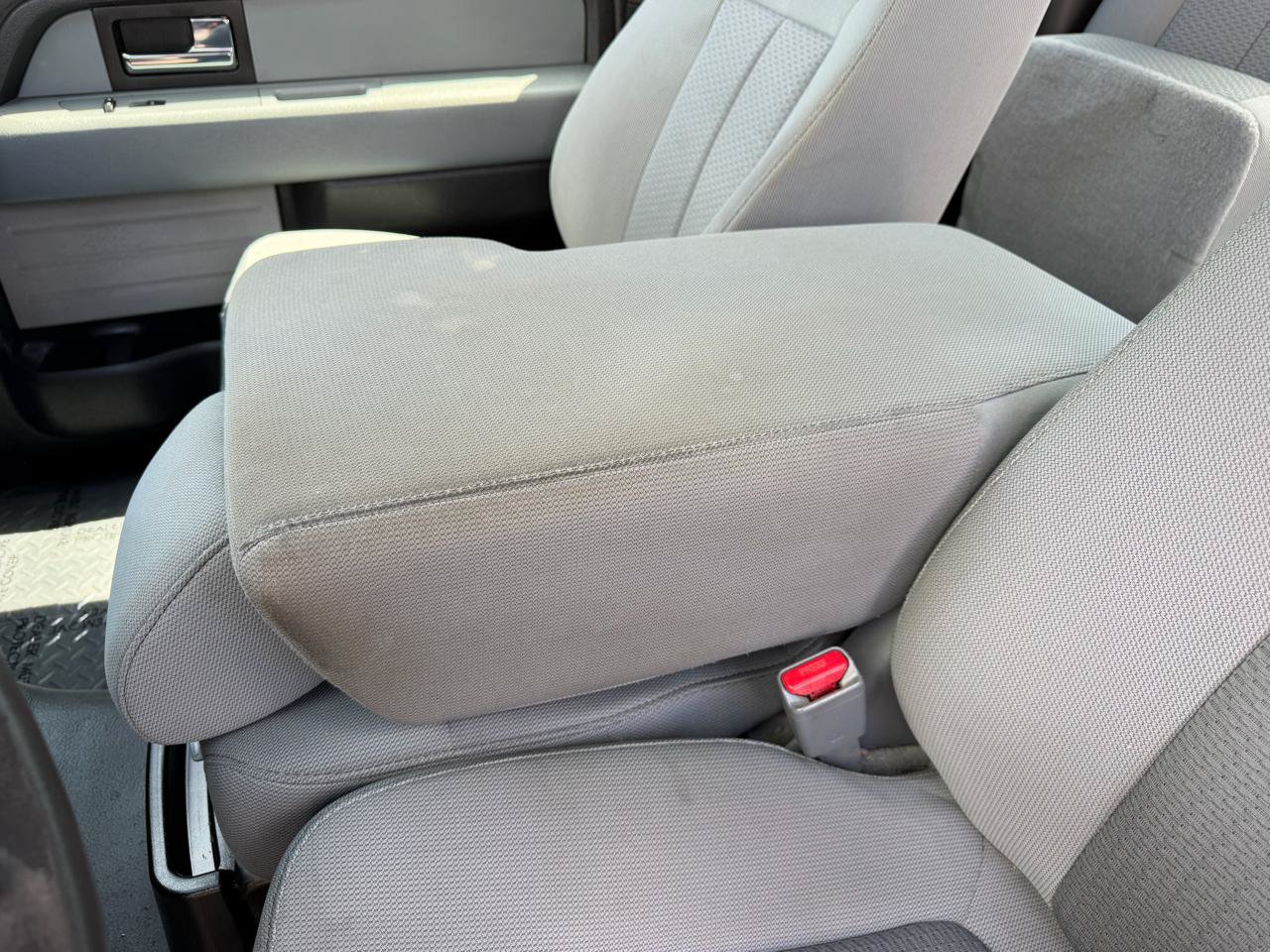 Used 2014 Ford F150 XL w/ Equipment Group 101A Mid AWD/4WD image 23