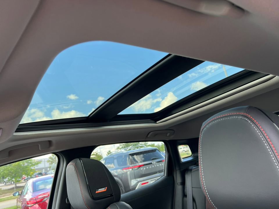 New 2025 Nissan Kicks SR w/ SR Premium Package image 7