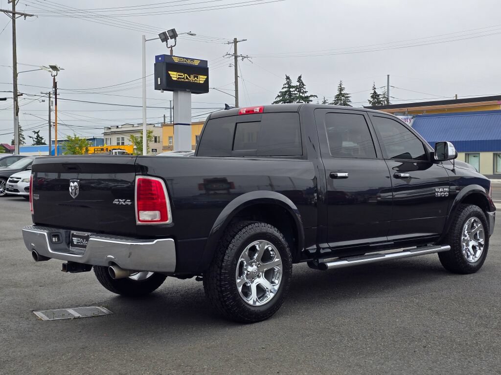 Used 2017 RAM 1500 Laramie w/ Convenience Group AWD/4WD image 6