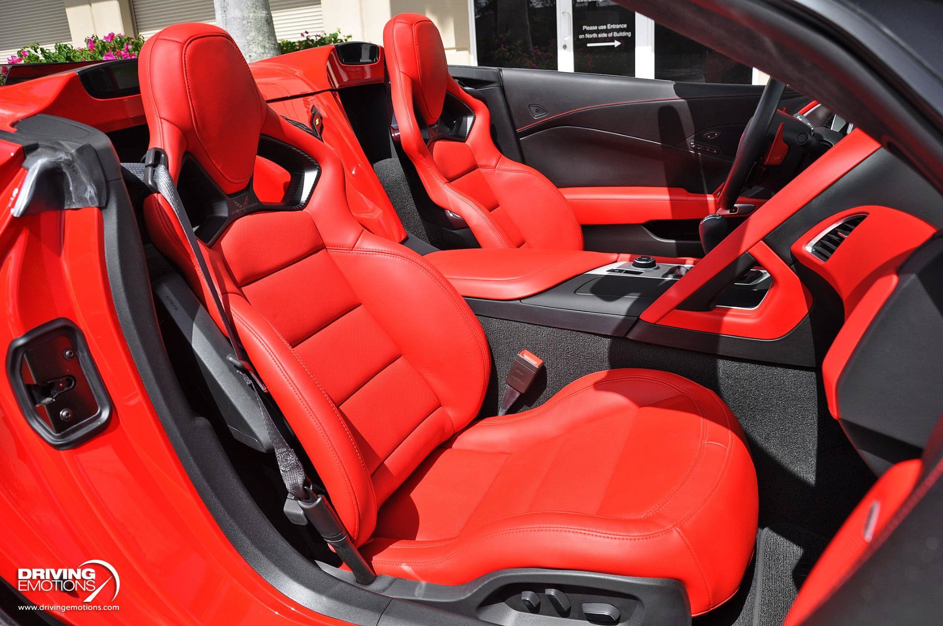 Used 2019 Chevrolet Corvette Z06 RWD image 22