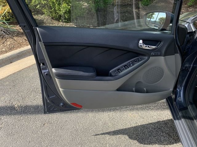 Used 2014 Kia Forte EX w/ Premium Package image 17