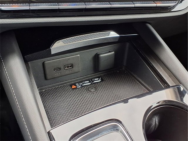 Certified 2025 Buick Envision Preferred image 11