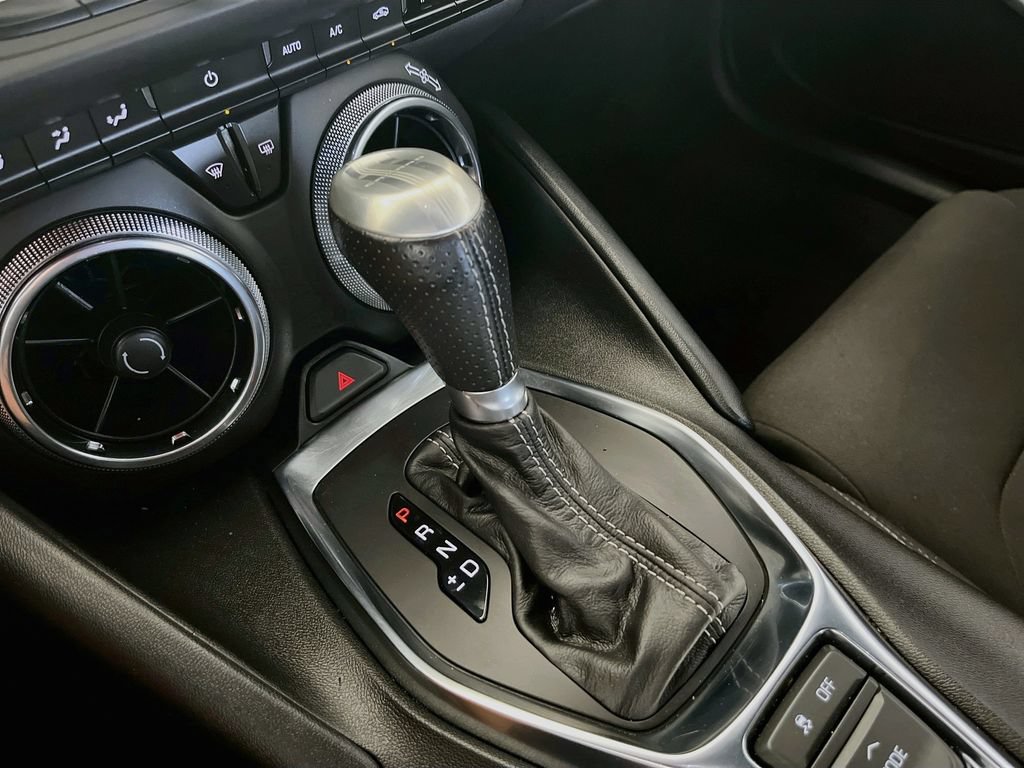 Used 2022 Chevrolet Camaro SS RWD image 16