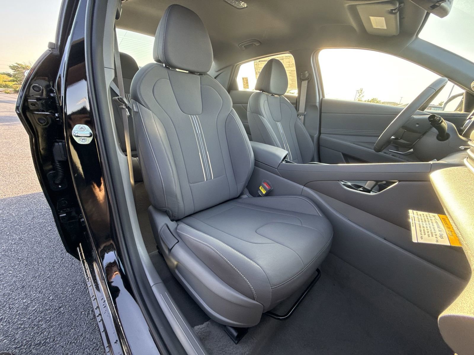 New 2025 Hyundai Elantra Sport w/ Cargo Package image 24