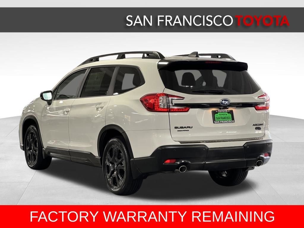 Used 2025 Subaru Ascent Onyx Edition w/ Onyx Package image 3