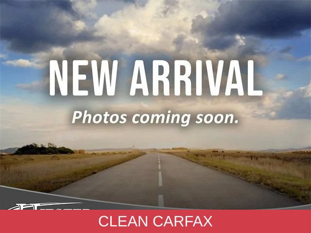 Used 2023 Chevrolet Equinox LT w/ LPO, Floor Liner Package AWD/4WD image 2