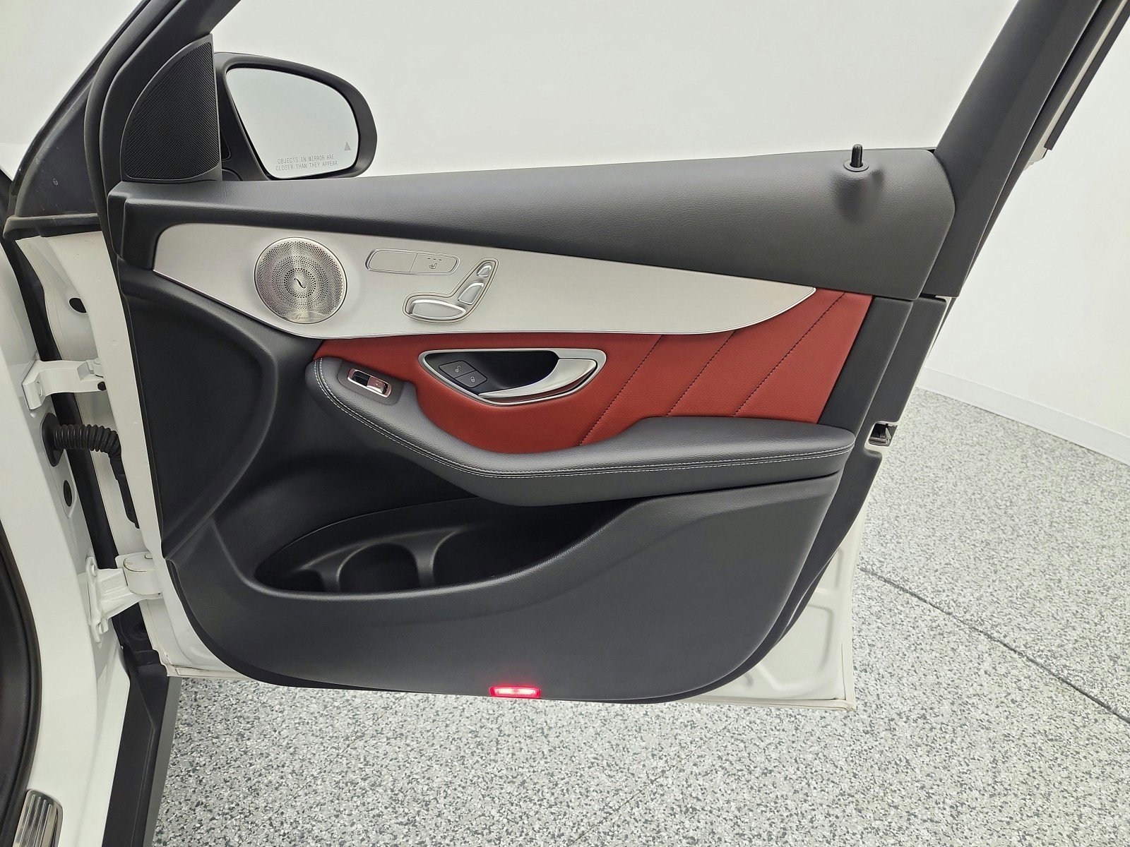 Used 2021 Mercedes-Benz GLC 300 4MATIC Coupe image 27