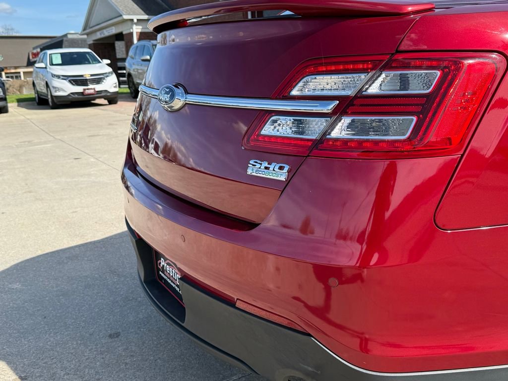 Used 2018 Ford Taurus SHO w/ Driver Assist Package AWD/4WD image 17