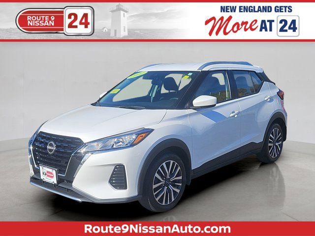 Certified 2022 Nissan Kicks SV image 1