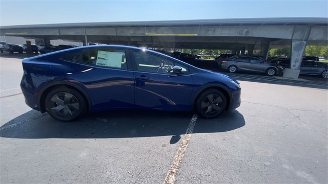 New 2026 Toyota Prius Plug-In Hybrid image 9