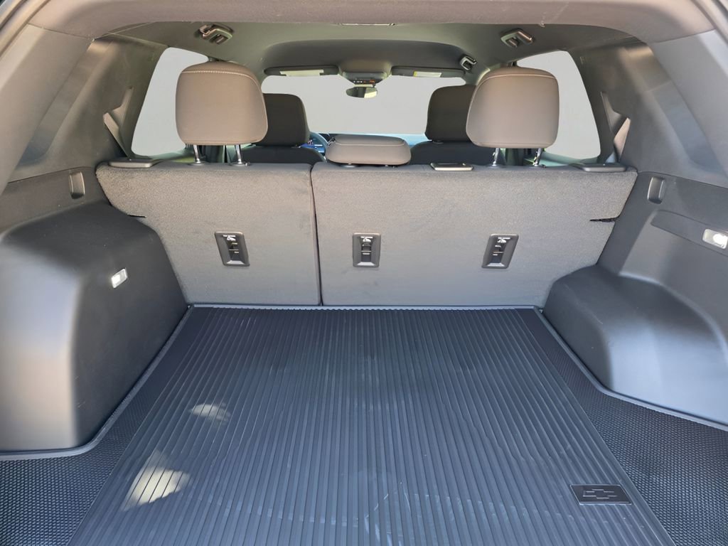New 2026 Chevrolet Equinox LT image 6