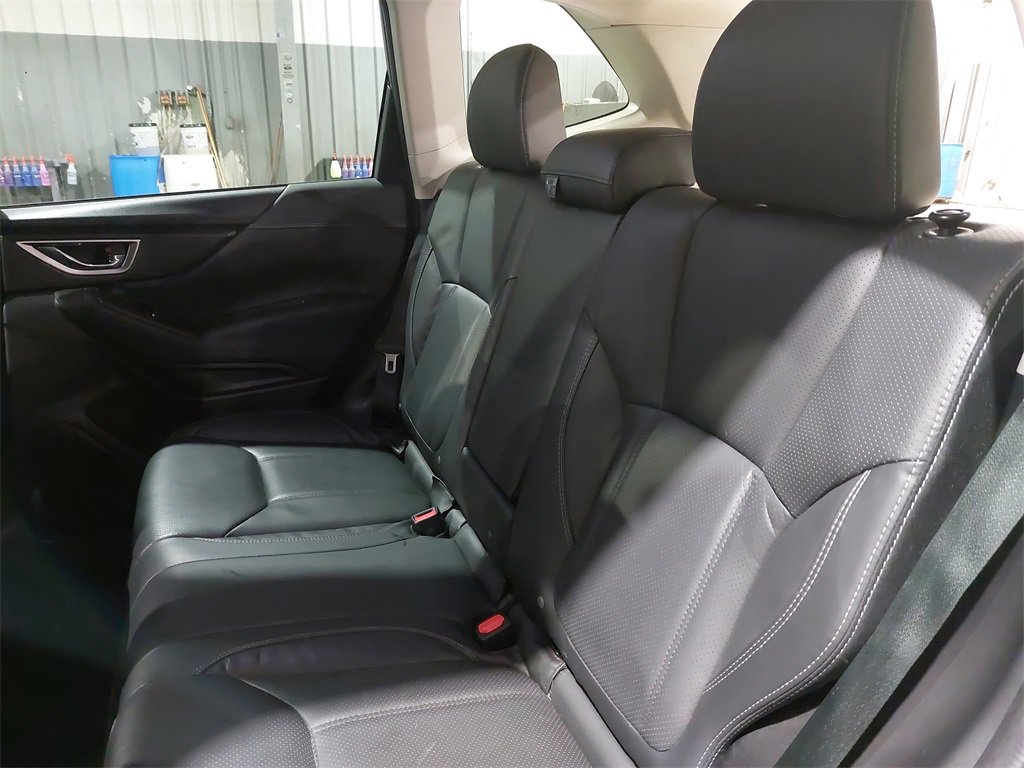 Used 2022 Subaru Forester Touring image 14