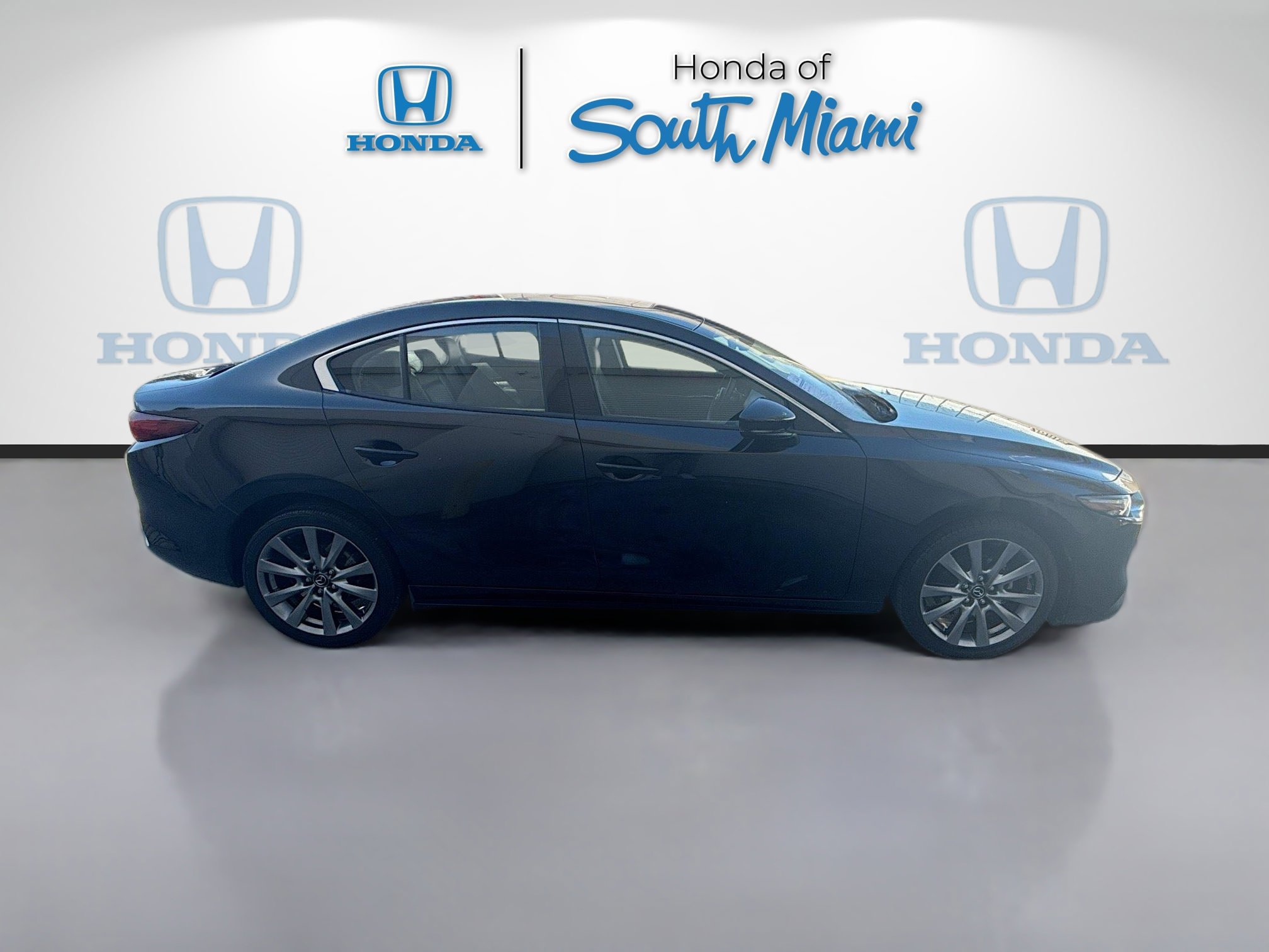 Used 2022 MAZDA MAZDA3 s image 8