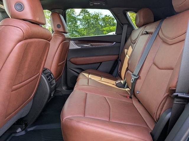 New 2025 Cadillac XT5 Premium Luxury w/ Technology Package FWD image 13
