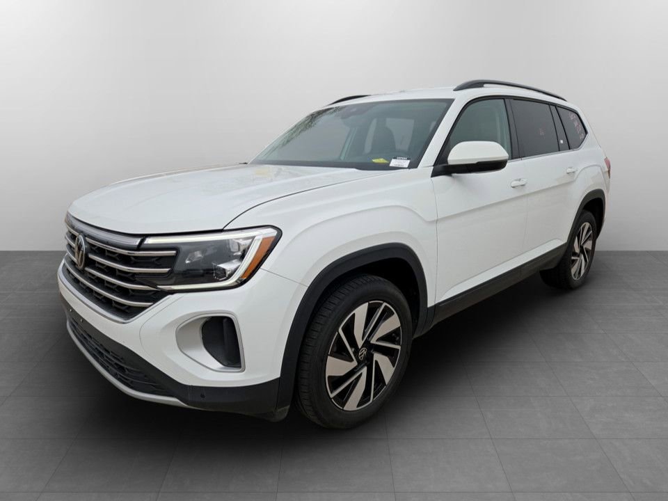 Used 2024 Volkswagen Atlas SE image 12